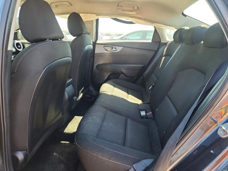 2020 KIA FORTE FE 10
