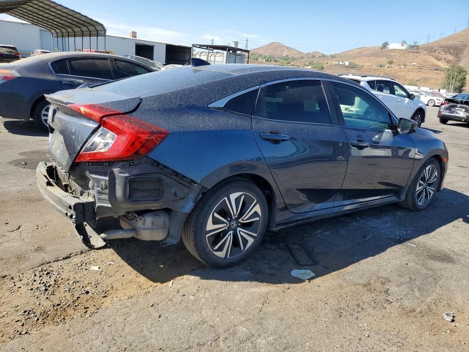 2018 HONDA CIVIC EX 3