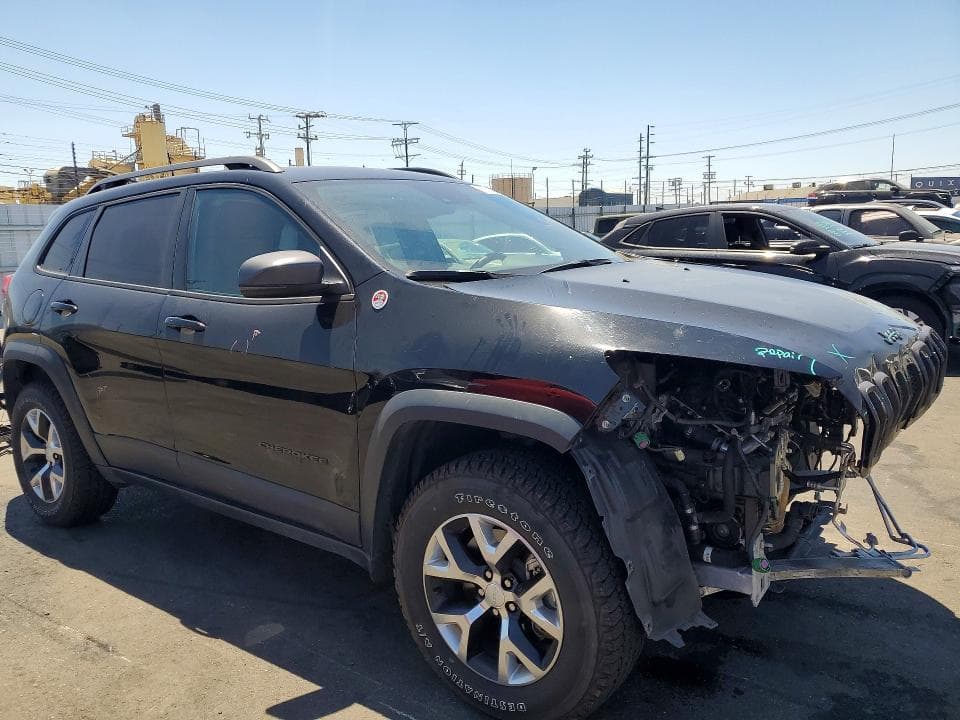 2018 JEEP CHEROKEE TRAILHAWK 4