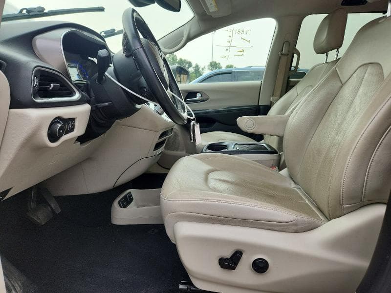 2021 CHRYSLER PACIFICA TOURING L 7
