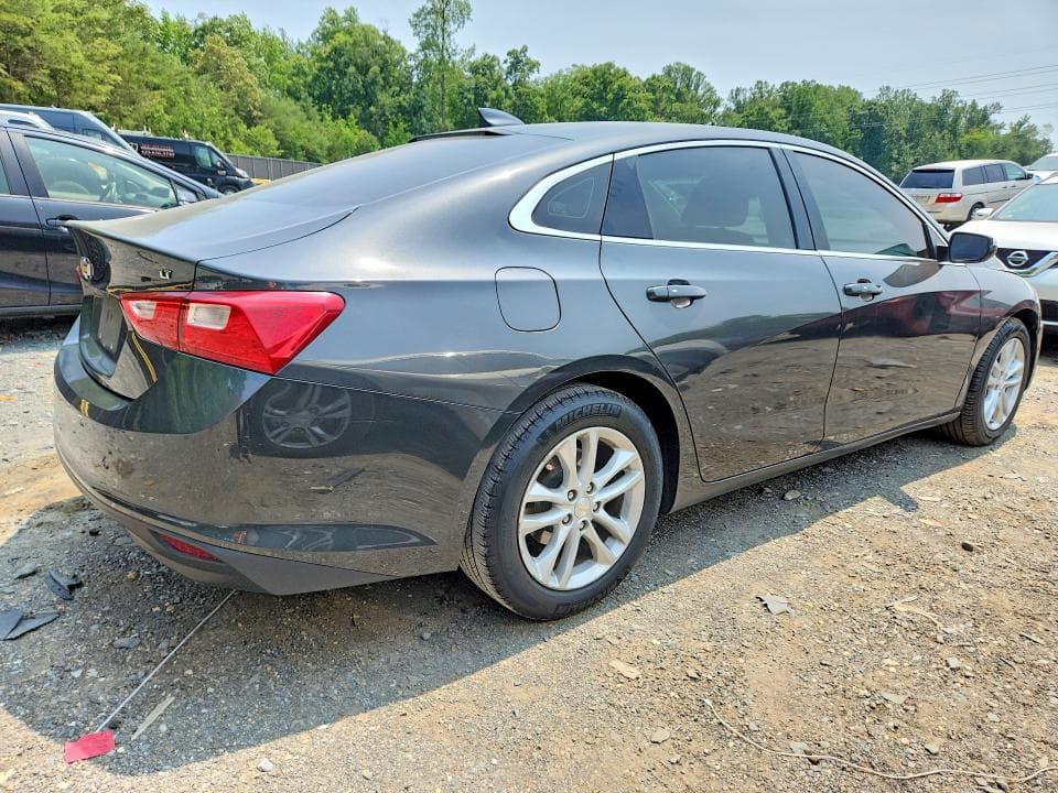 2017 CHEVROLET MALIBU LT 3