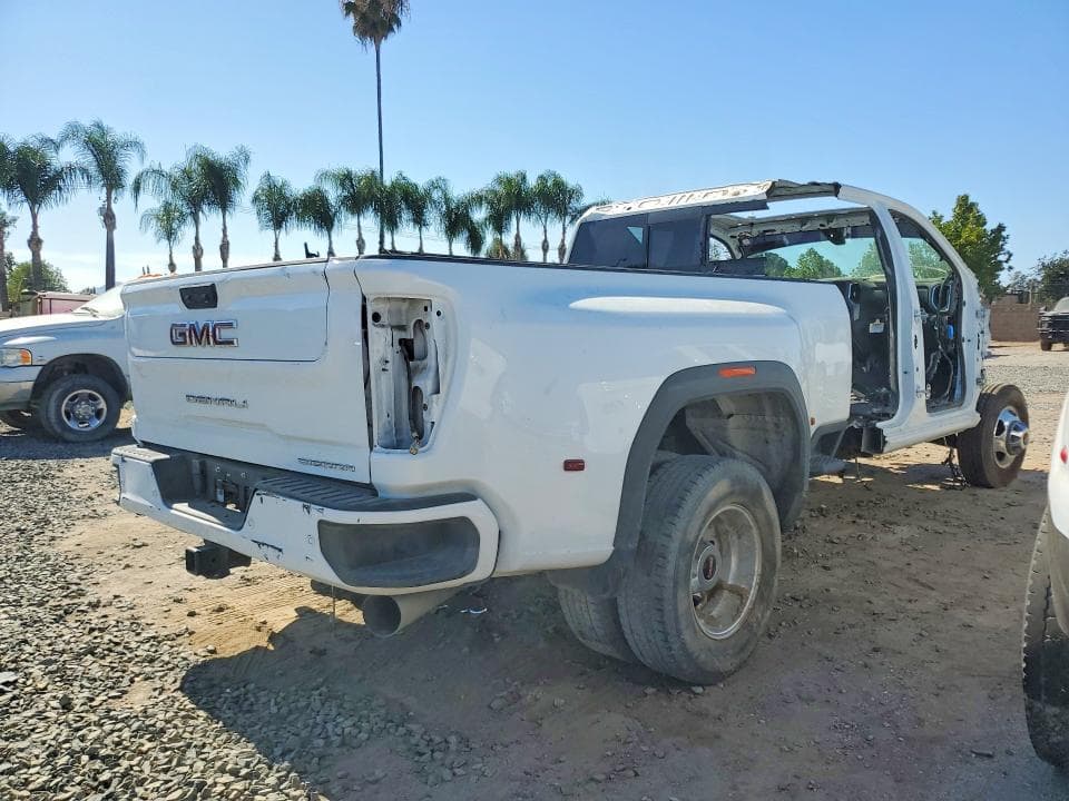 2023 GMC SIERRA K3500 DENALI 3