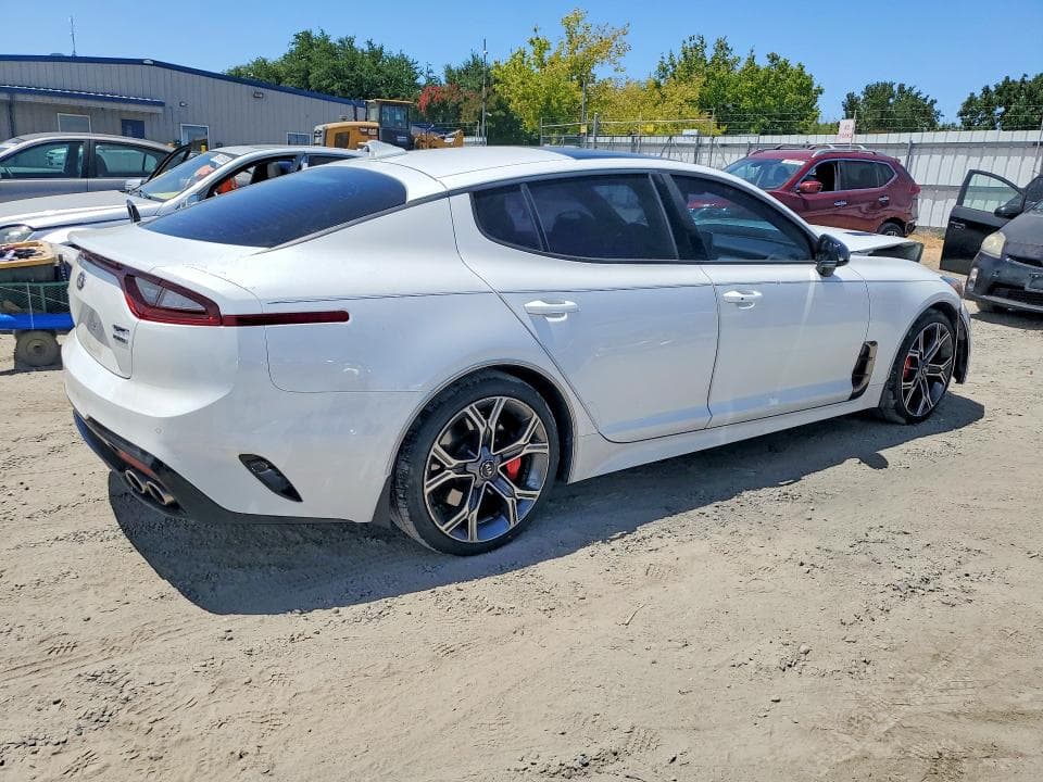 2019 KIA STINGER GT1 3