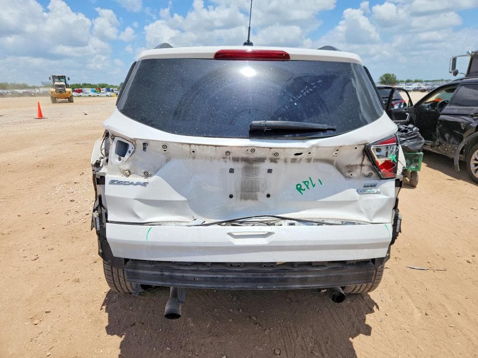 2017 FORD ESCAPE SE 6