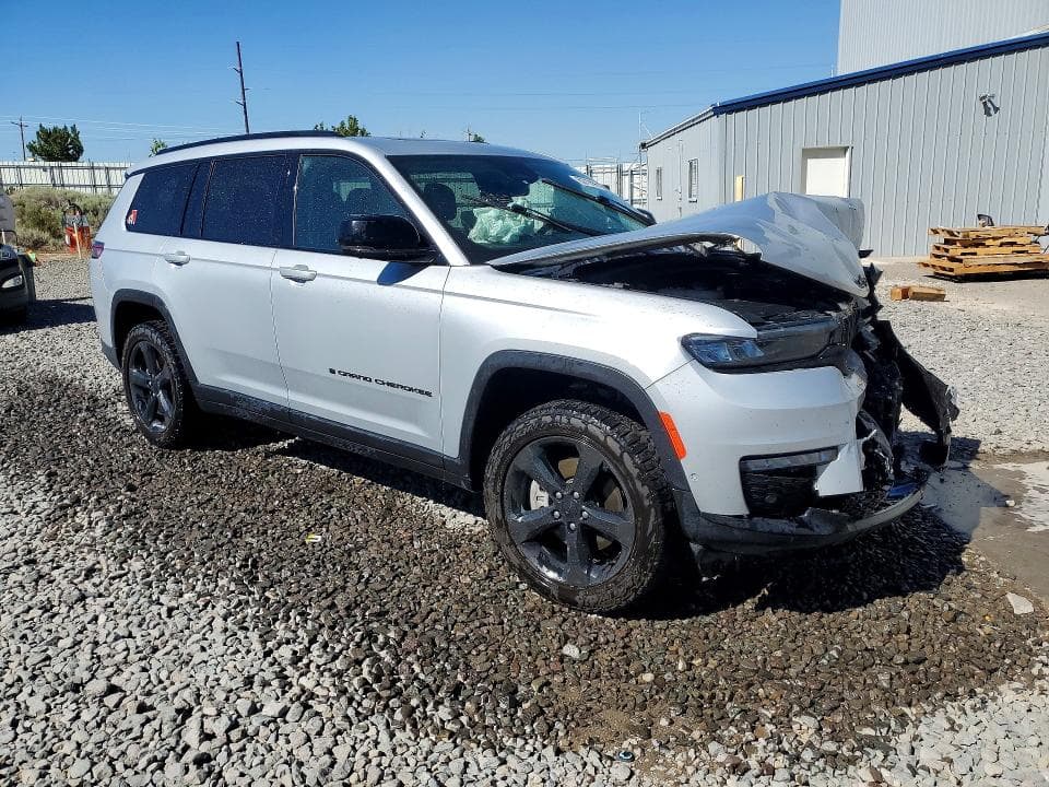 2023 JEEP GRAND CHEROKEE L LIMITED 4