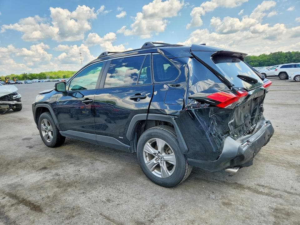 2025 TOYOTA RAV4 HYBRID XLE 2