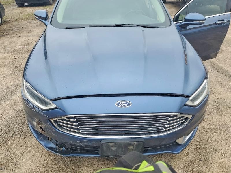 2018 FORD FUSION SE 11
