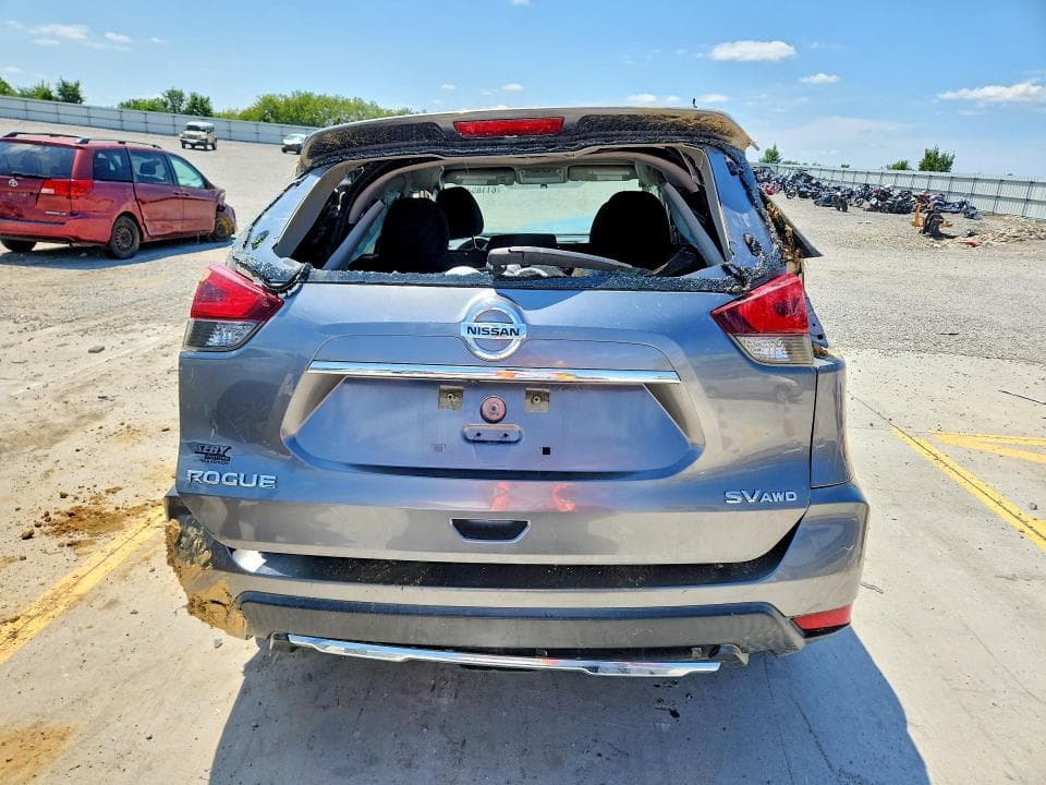 2018 NISSAN ROGUE SV 6