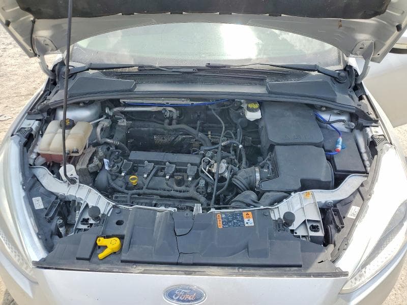 2018 FORD FOCUS SE 12