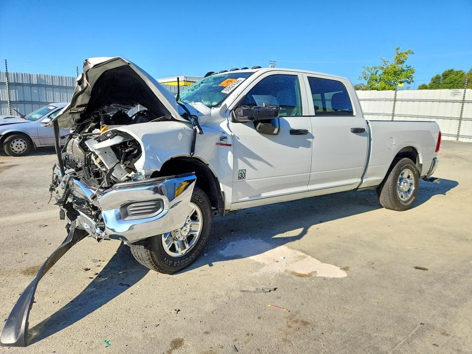 2024 RAM 3500 TRADESMAN - 1
