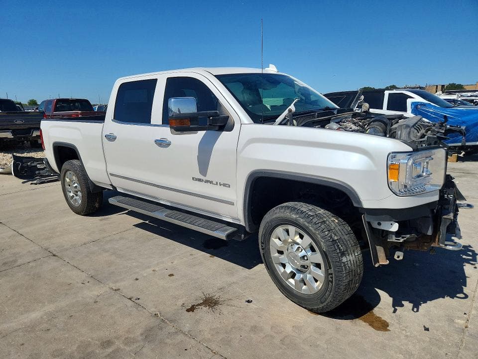 2019 GMC SIERRA K2500 DENALI 4