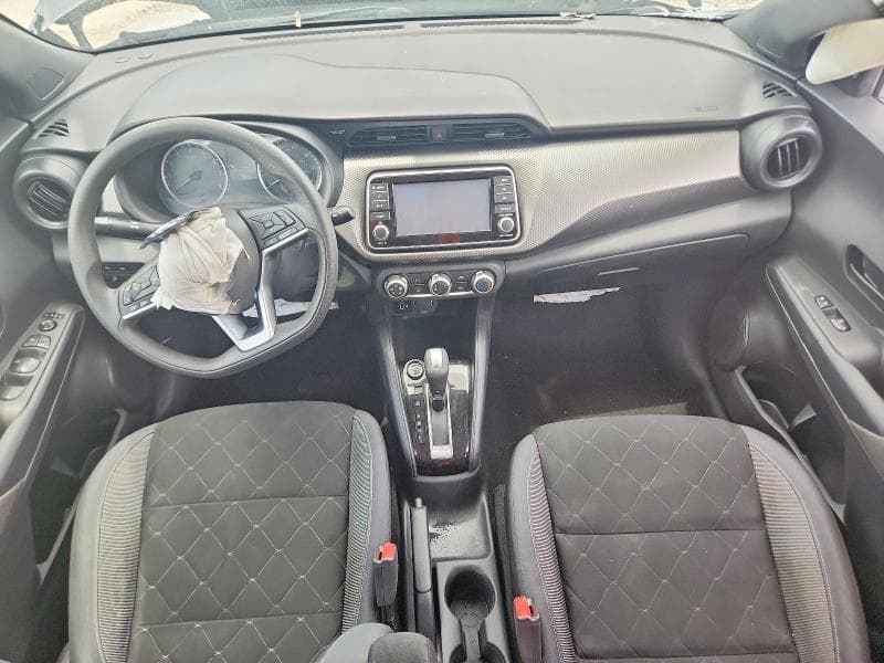 2020 NISSAN KICKS S 8