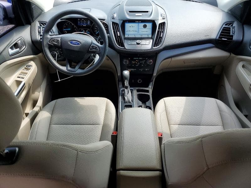 2017 FORD ESCAPE SE 8