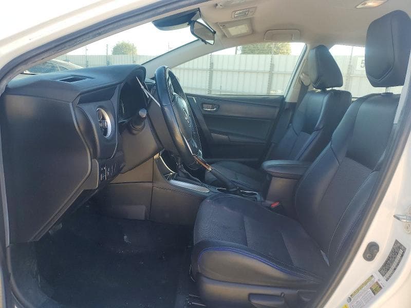 2019 TOYOTA COROLLA SE 7