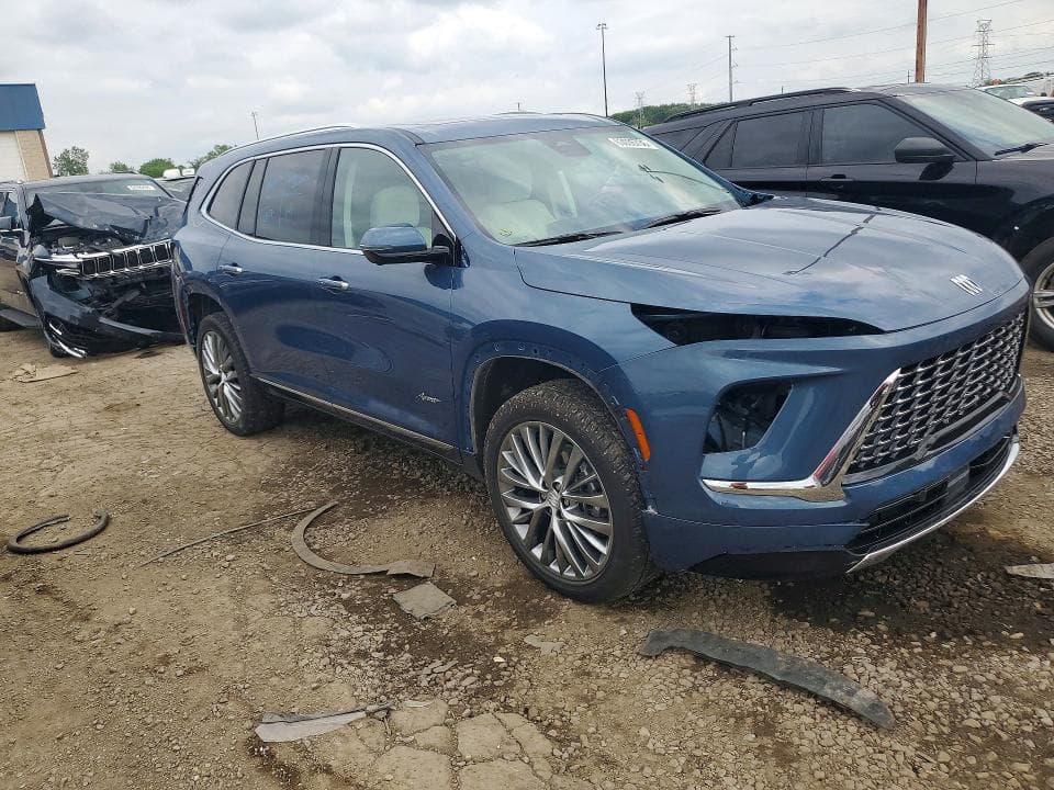2025 BUICK ENCLAVE AVENIR 4