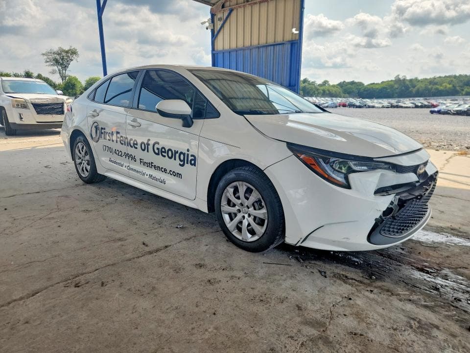 2022 TOYOTA COROLLA LE 4