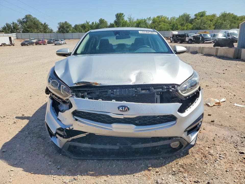 2021 KIA FORTE LXS 5