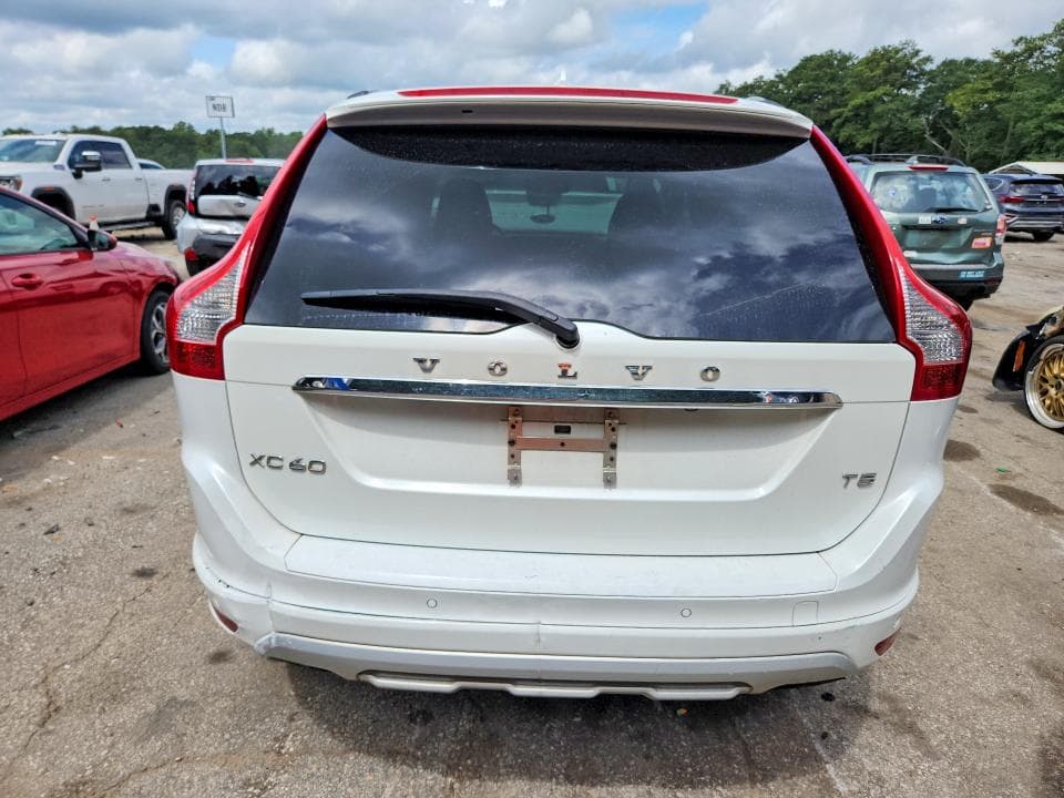 2017 VOLVO XC60 T5 DYNAMIC 6