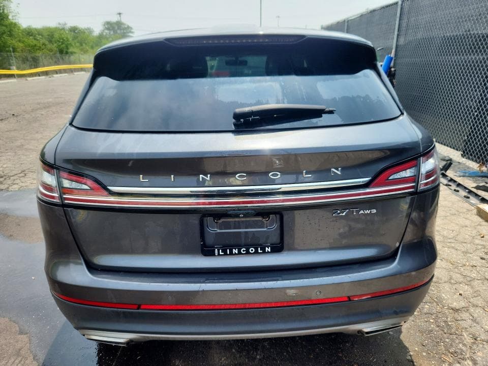 2020 LINCOLN NAUTILUS RESERVE 6