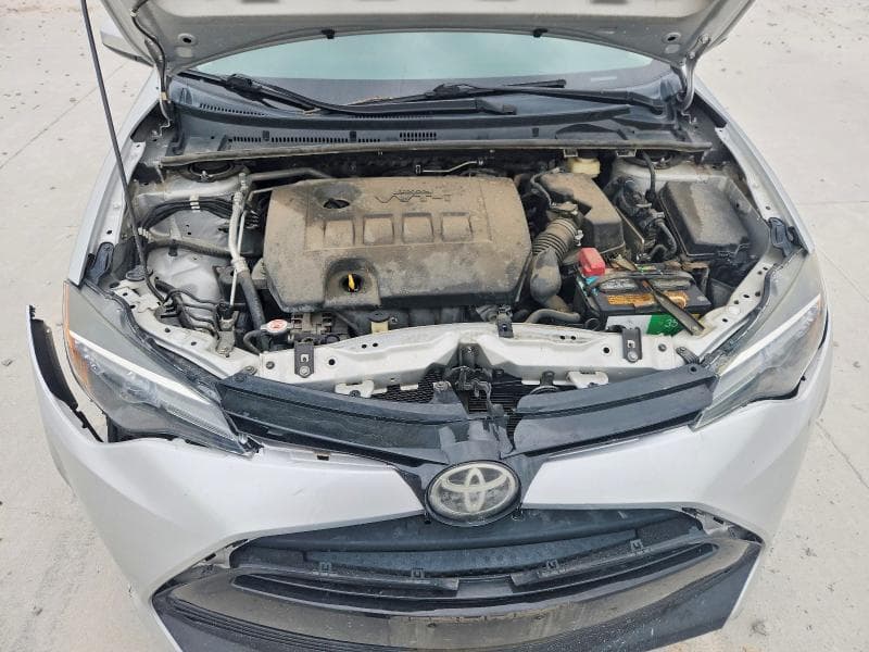 2018 TOYOTA COROLLA LE 11