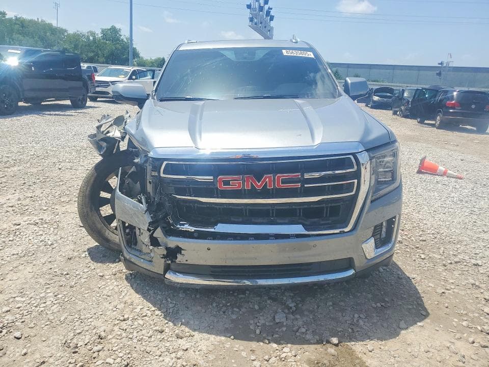 2024 GMC YUKON SLT 5