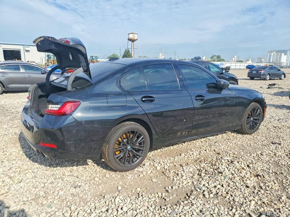 2023 BMW 330XI 3