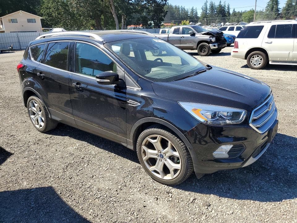 2019 FORD ESCAPE TITANIUM 4