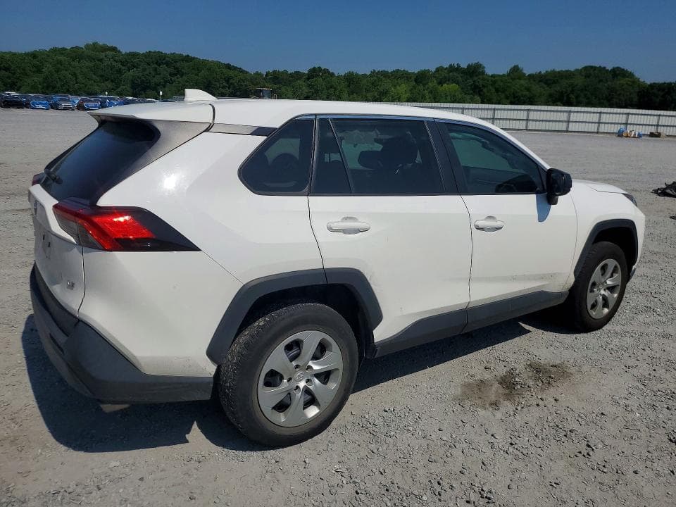 2022 TOYOTA RAV4 LE 3