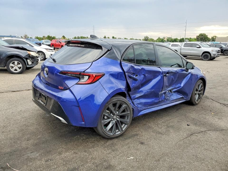 2026 TOYOTA COROLLA XSE 3