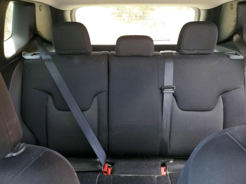 2019 JEEP RENEGADE SPORT 10