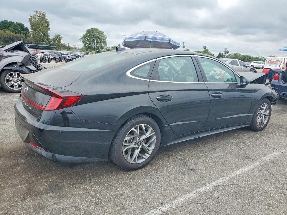 2020 HYUNDAI SONATA SEL 3