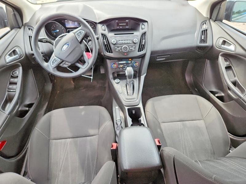 2017 FORD FOCUS SE 8