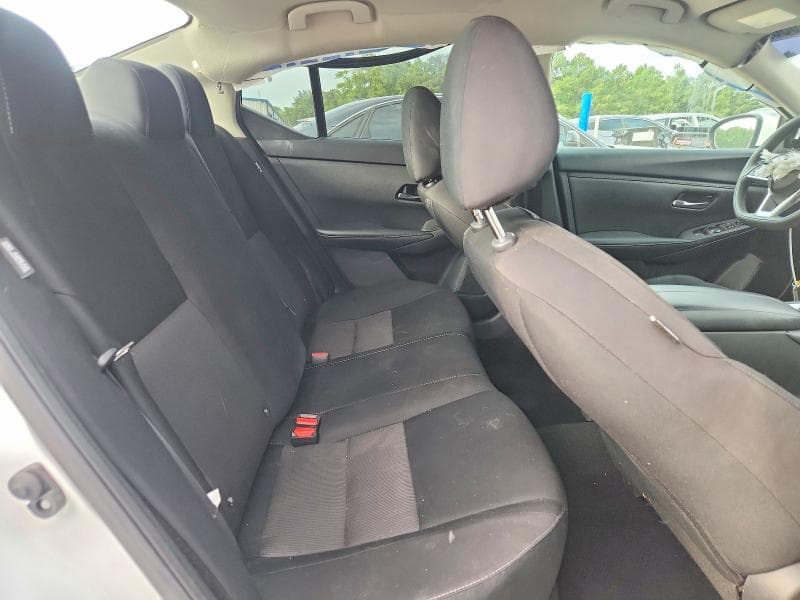 2024 NISSAN SENTRA SV 10