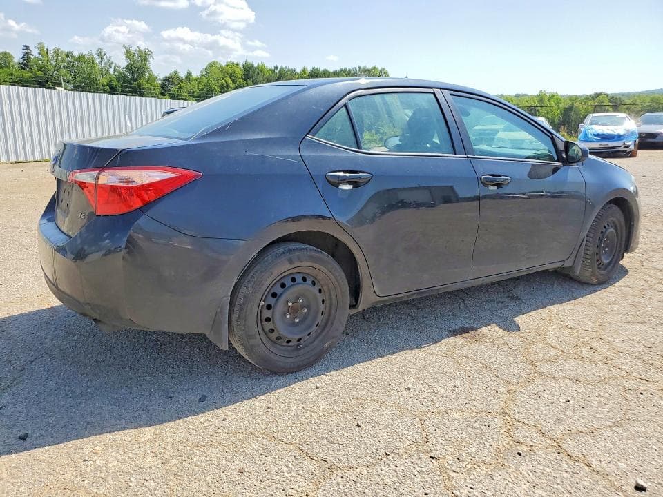 2018 TOYOTA COROLLA LE 3