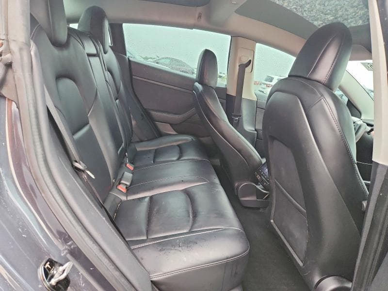 2021 TESLA MODEL 3 10