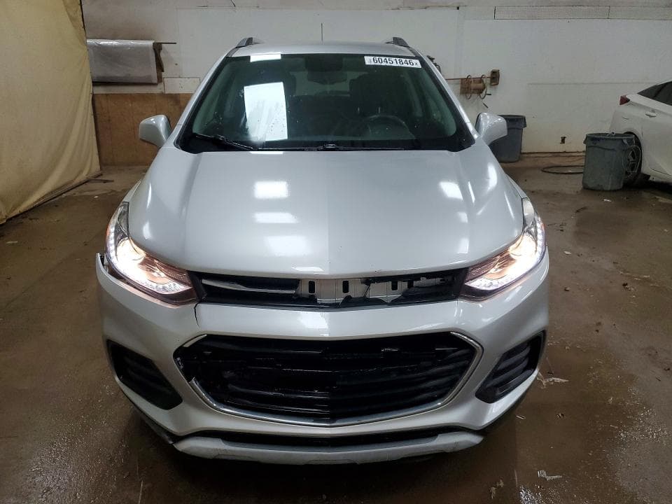 2017 CHEVROLET TRAX 1LT 5