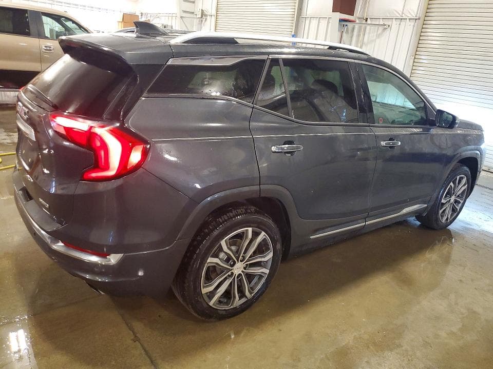 2018 GMC TERRAIN DENALI 3