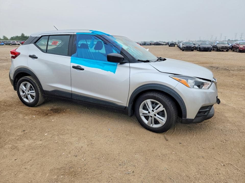 2020 NISSAN KICKS S 4