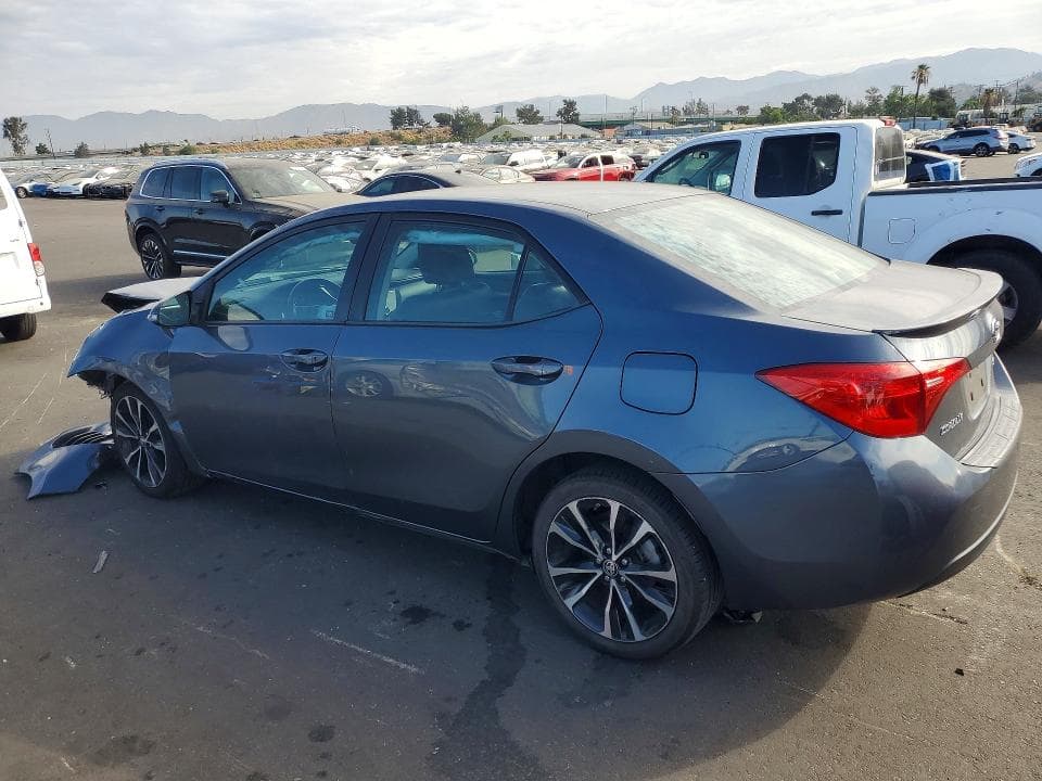 2018 TOYOTA COROLLA SE 2