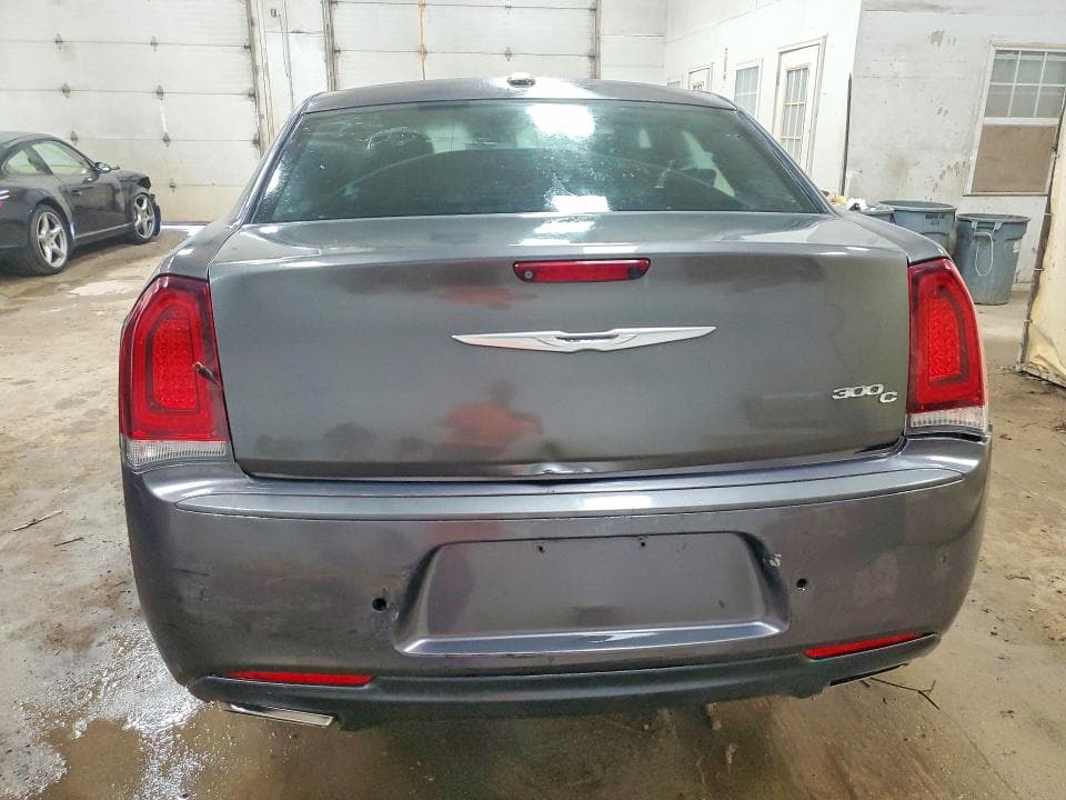2021 CHRYSLER 300 S 6