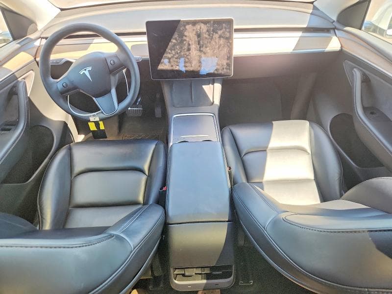 2022 TESLA MODEL Y 8