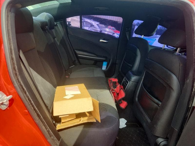 2017 DODGE CHARGER SE 10