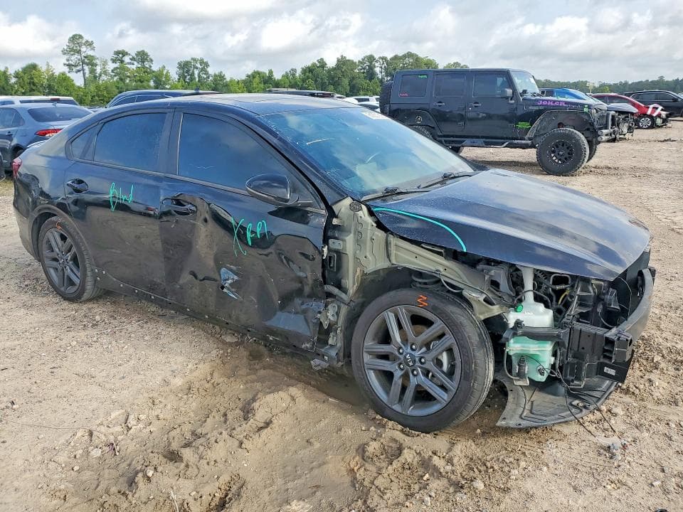 2021 KIA FORTE GT LINE 4