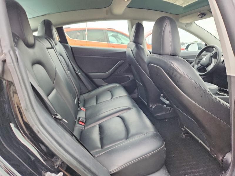 2020 TESLA MODEL 3 10