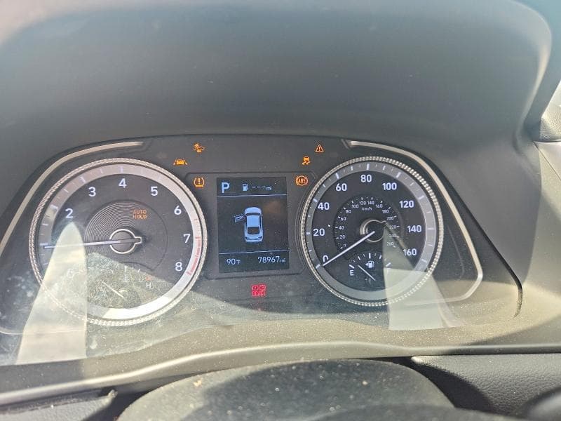 2021 HYUNDAI SONATA SE 9