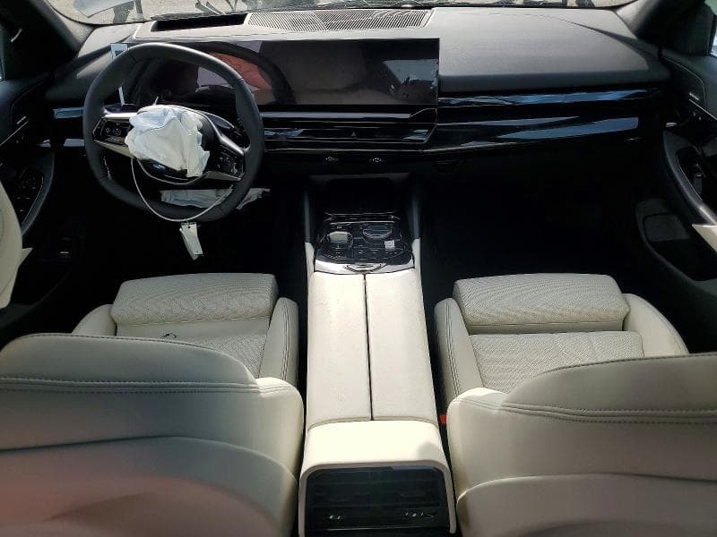 2026 BMW 530 I 8