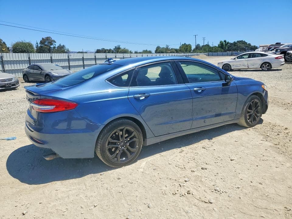 2019 FORD FUSION SE 3
