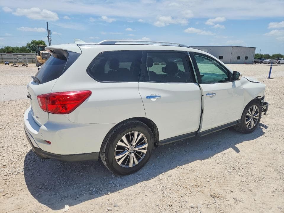 2019 NISSAN PATHFINDER SV 3