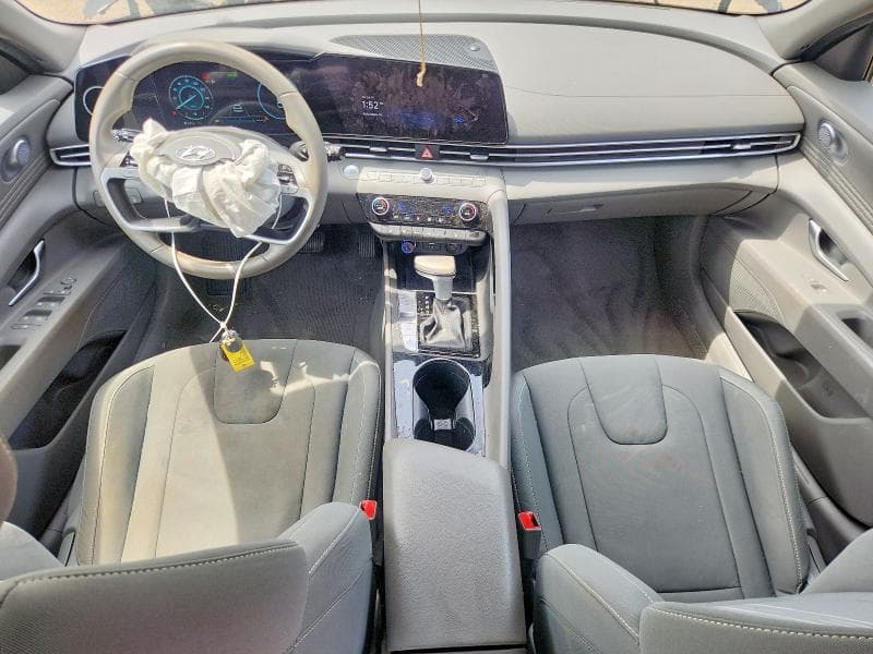 2023 HYUNDAI ELANTRA SEL 8