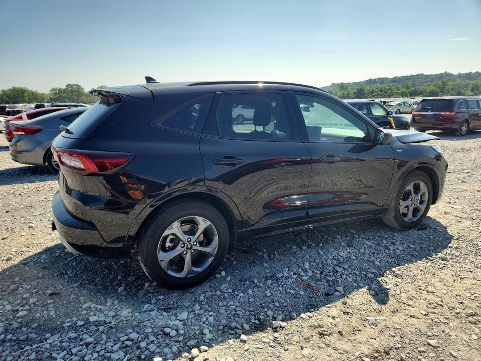 2023 FORD ESCAPE ST LINE 3